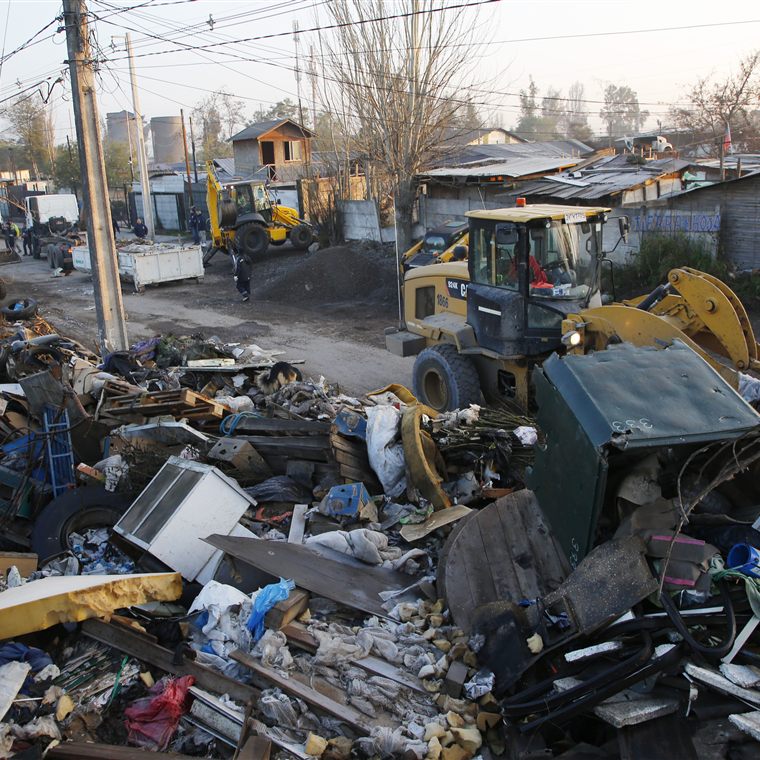 Acumulación de residuos en un sector urbano